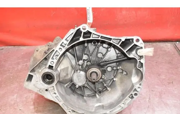Nissan Qashqai Manual 6 speed gearbox TL4A116