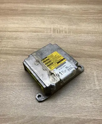 Toyota Corolla Verso AR10 Airbag control unit/module 891700F032 213819107