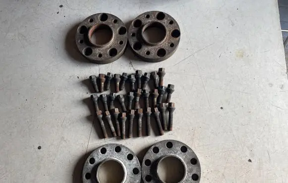 BMW 5 E60 E61 Wheel spacers