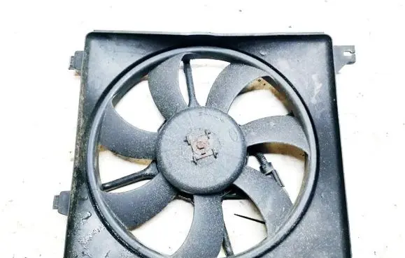 Hyundai Getz Radiator cooling fan shroud 3a2224