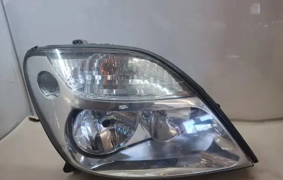 Renault Scenic I Headlight/headlamp 7700432097
