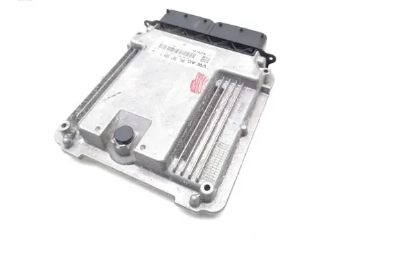 Skoda Superb B8 (3V) Engine control unit/module 04L907309P 0281031483