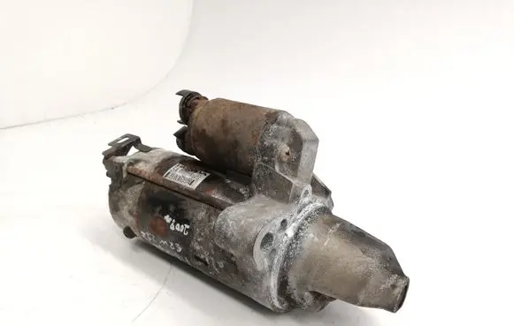 Honda CR-V Starter motor MHG025