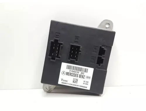 Mercedes-Benz E W211 Comfort/convenience module 2115452132
