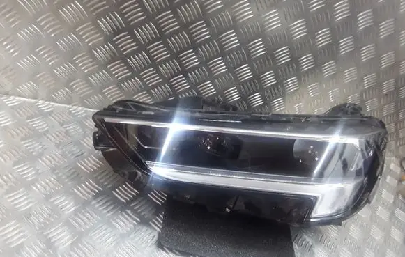 Opel Insignia B Headlight/headlamp 6061ZT00C
