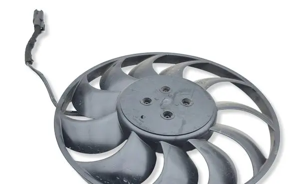 Citroen C4 III e-C4 Electric radiator cooling fan 9826929880 0488020165 20220205