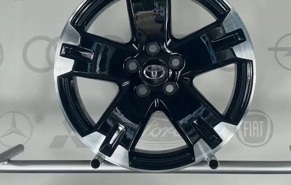 Toyota C-HR I R18 alloy rim 