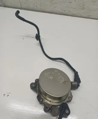 Vacuum pump