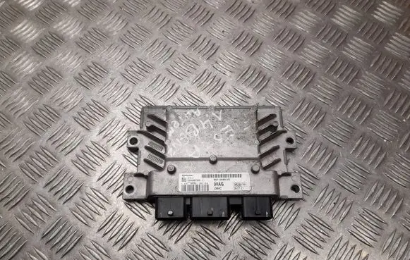 Ford Fiesta Engine control unit/module 8V2112A650VG