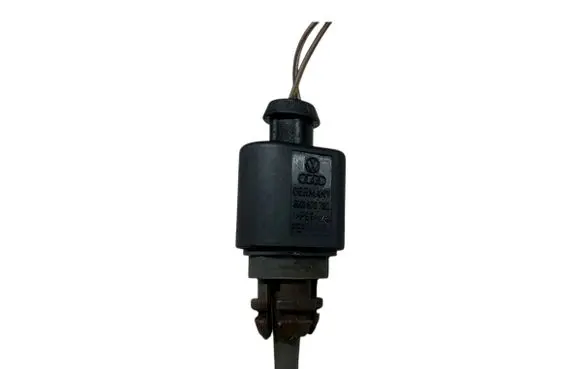 Volkswagen PASSAT B7 Exhaust gas temperature sensor 8K0973702