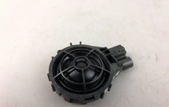 Audi A3 S3 8V Front door high frequency speaker 8V0035398A