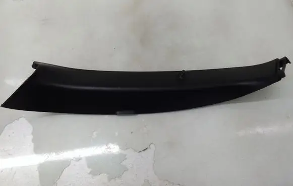 Honda Civic Tailgate/trunk side cover trim 84435