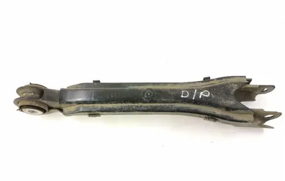 Mercedes-Benz C W205 Rear control arm 2043521205 2053506303