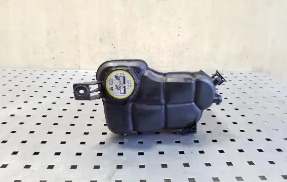 Volvo XC70 Coolant expansion tank/reservoir 6G918K218CD