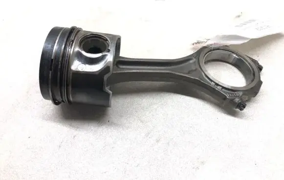 Audi A4 S4 B7 8E 8H Piston with connecting rod BKN