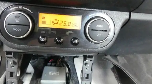 Suzuki Swift I Climate control/heater control trim 39510-63J10 IMPRK1266504