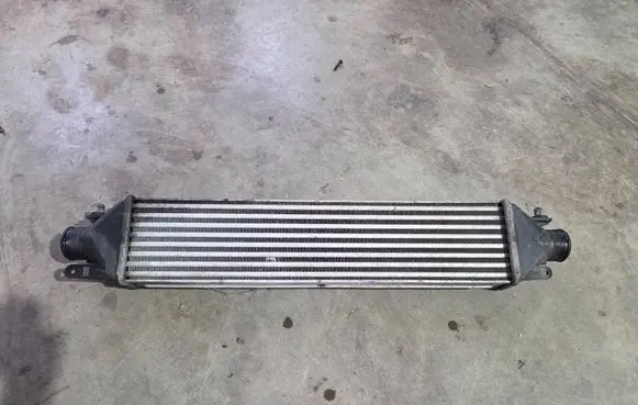Fiat Doblo Intercooler radiator 896255500 2310414
