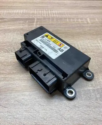 Opel Astra J Airbag control unit/module 13589374