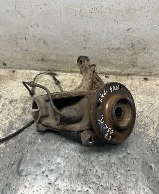 Citroen C3 Front wheel hub