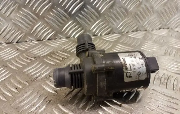 BMW 5 E39 Electric auxiliary coolant/water pump 8381989 70207810