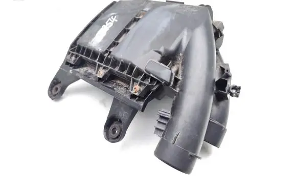 Air filter box