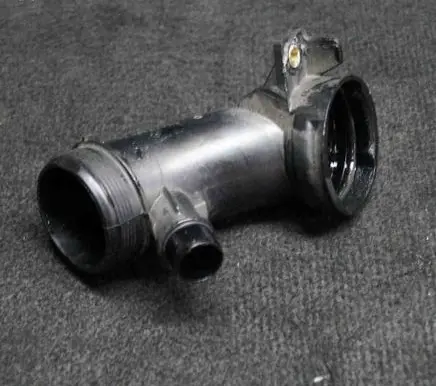 Peugeot 308 Other engine bay part 9683725080