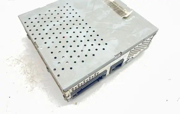 Mercedes-Benz E W211 Sound amplifier A2118703989