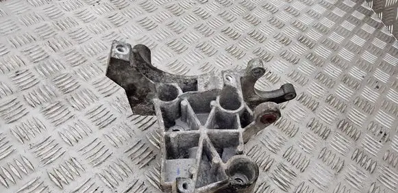 Audi A5 8T 8F Power steering pump mounting bracket 059145169AA