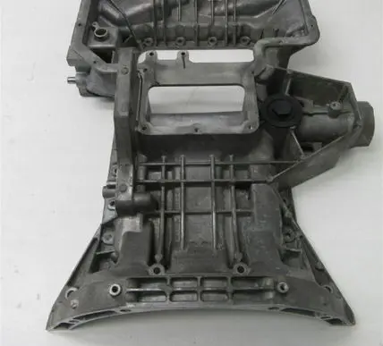 Mercedes-Benz E W211 Oil sump 2720140702