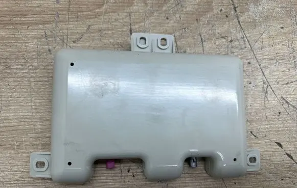 BMW 6 F06 Gran coupe Aerial antenna amplifier 9206865 28211833 13600211