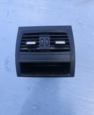 BMW 5 GT F07 Rear air vent grill 917835007 0741907