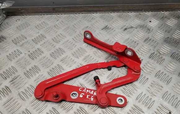Chevrolet Camaro Tailgate/trunk/boot hinge 84045963
