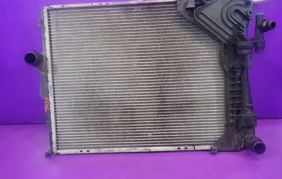 BMW 3 E46 Coolant radiator 