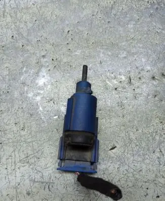 Audi A4 S4 B5 8D Brake pedal sensor switch 1J0927189