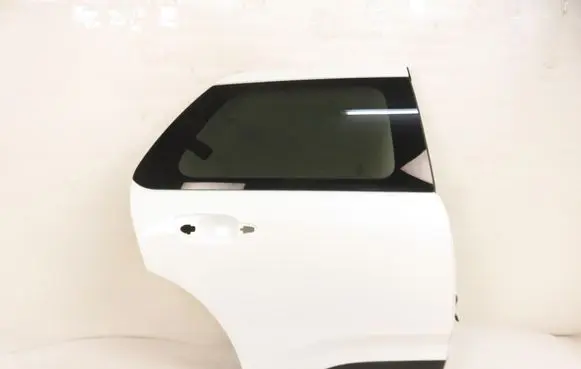 Citroen C4 Cactus Rear door 