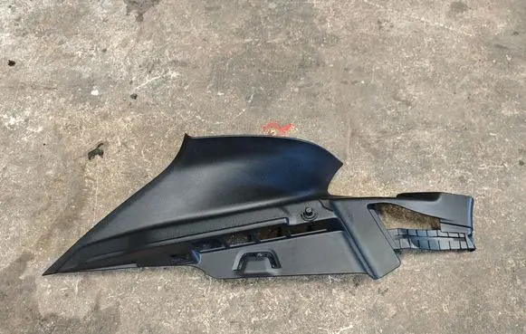 Volvo V40 Trunk/boot side trim panel 31389390
