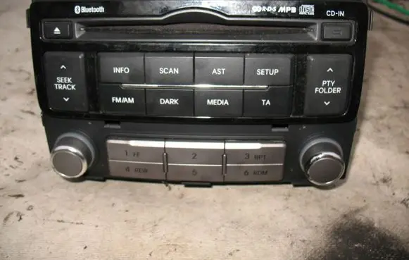 Hyundai i20 (PB PBT) Audio system kit 1J252