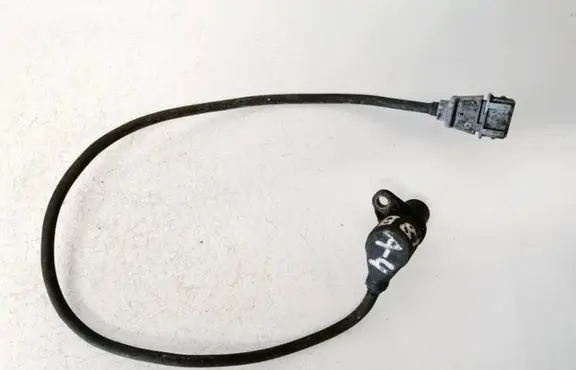 Volkswagen PASSAT B5 Crankshaft position sensor 050906433