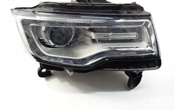 Jeep Grand Cherokee Headlight/headlamp