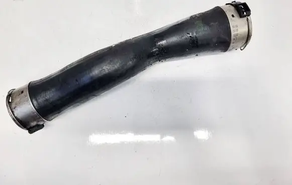 BMW 5 GT F07 Intercooler hose/pipe 921108A