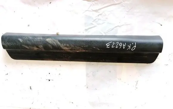 Mitsubishi Lancer Front sill trim cover MR417191