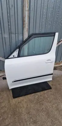 Skoda Yeti (5L) Front door 