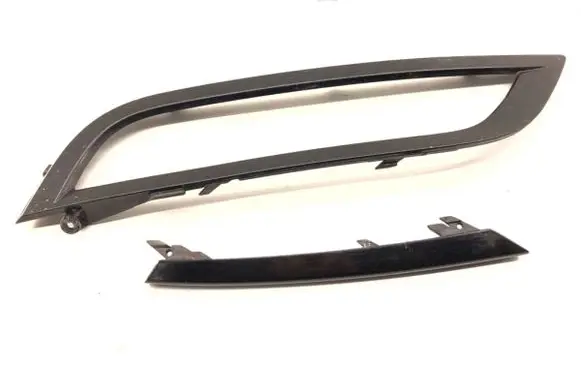 Volkswagen PASSAT B7 Front bumper lower grill 3AA853212B