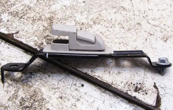 Mini One - Cooper F56 F55 Seat belt adjustment rail 1111