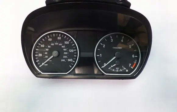 BMW 1 E81 E87 Speedometer (instrument cluster) 9187039