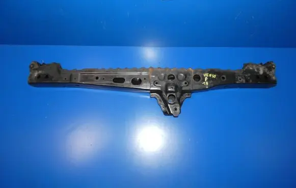 Toyota Verso Front subframe