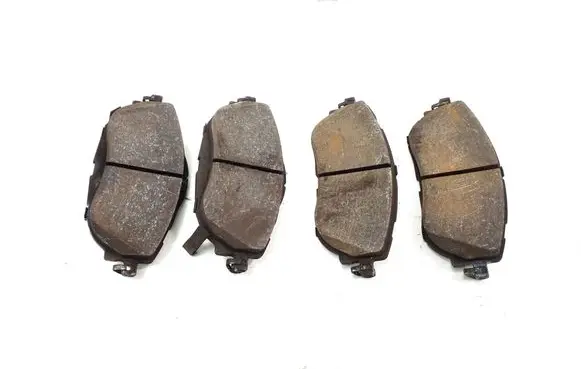 Toyota Auris E180 Brake pads (front) 0446502390