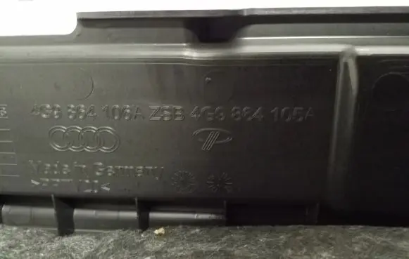 Audi A6 S6 C7 4G Other trunk/boot trim element 4G9864105A