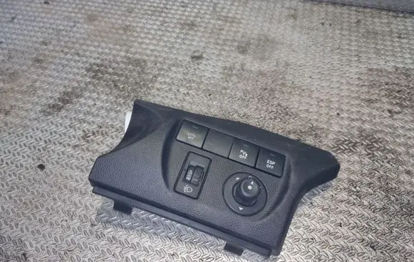 Headlight level height control switch