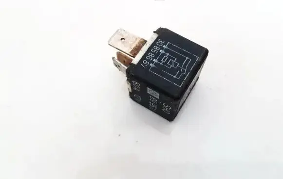 Audi A4 S4 B5 8D Other relay 443951253j 213